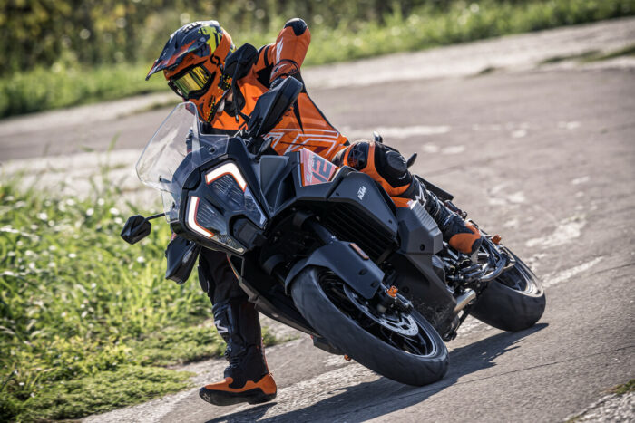 KTM 1290 SUPER ADVENTURE S – Image 10