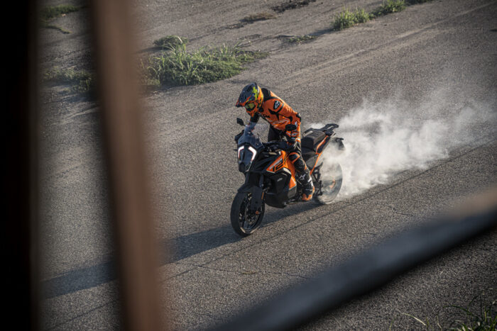 KTM 1290 SUPER ADVENTURE S – Image 16