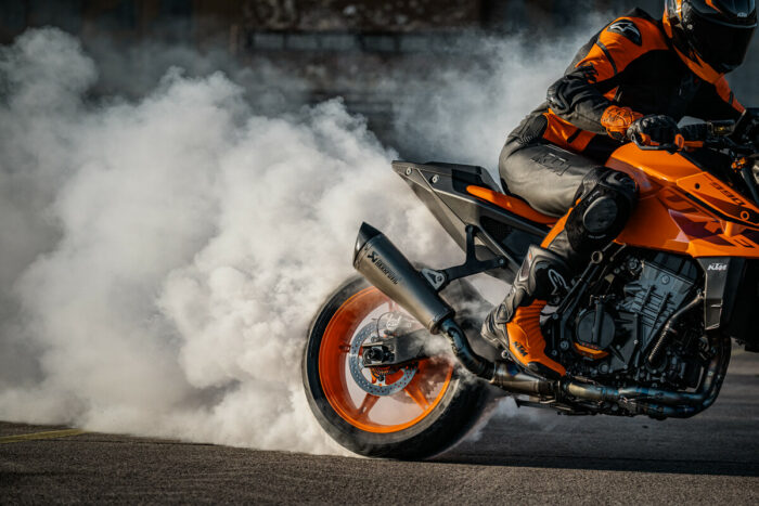 KTM 990 DUKE – Image 5