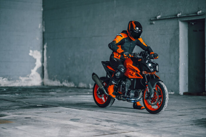 KTM 990 DUKE – Image 7