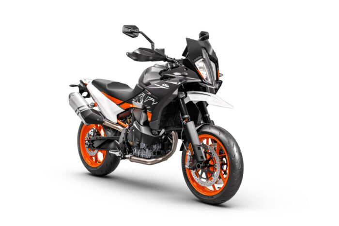 KTM 890 SMT – Image 4