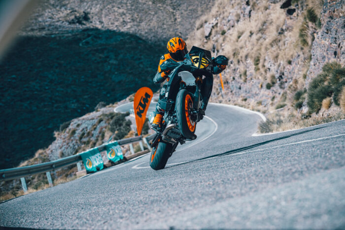 KTM 890 SMT – Image 9