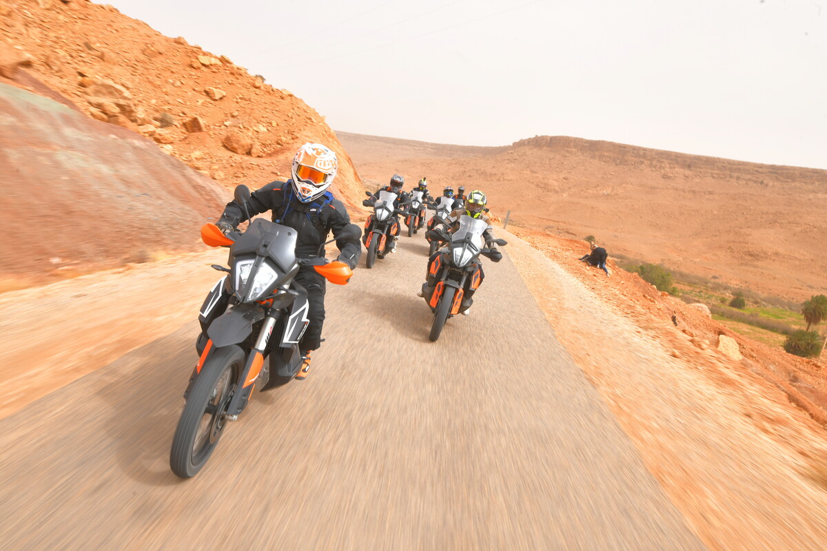 270425_790 ADVENTURE _ ADVENTURE R Media Launch Morocco 2019 Behind the Scenes_Behind the Scenes Group C