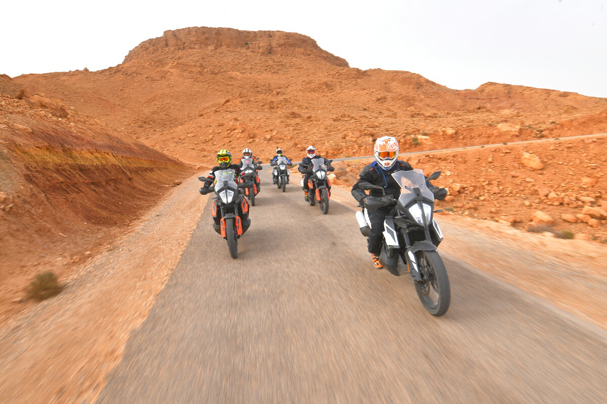 270429_790 ADVENTURE _ ADVENTURE R Media Launch Morocco 2019 Behind the Scenes_Behind the Scenes Group C