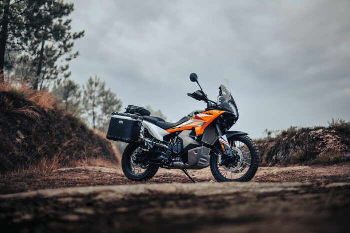 KTM 890 ADVENTURE – Image 11