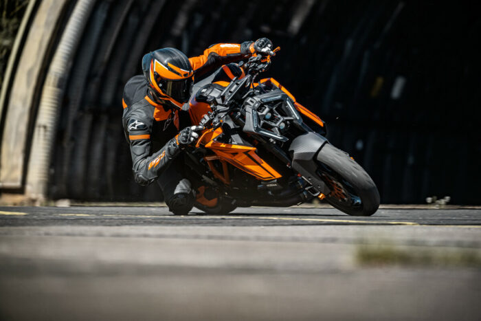 KTM 1390 SUPER DUKE R – Image 5